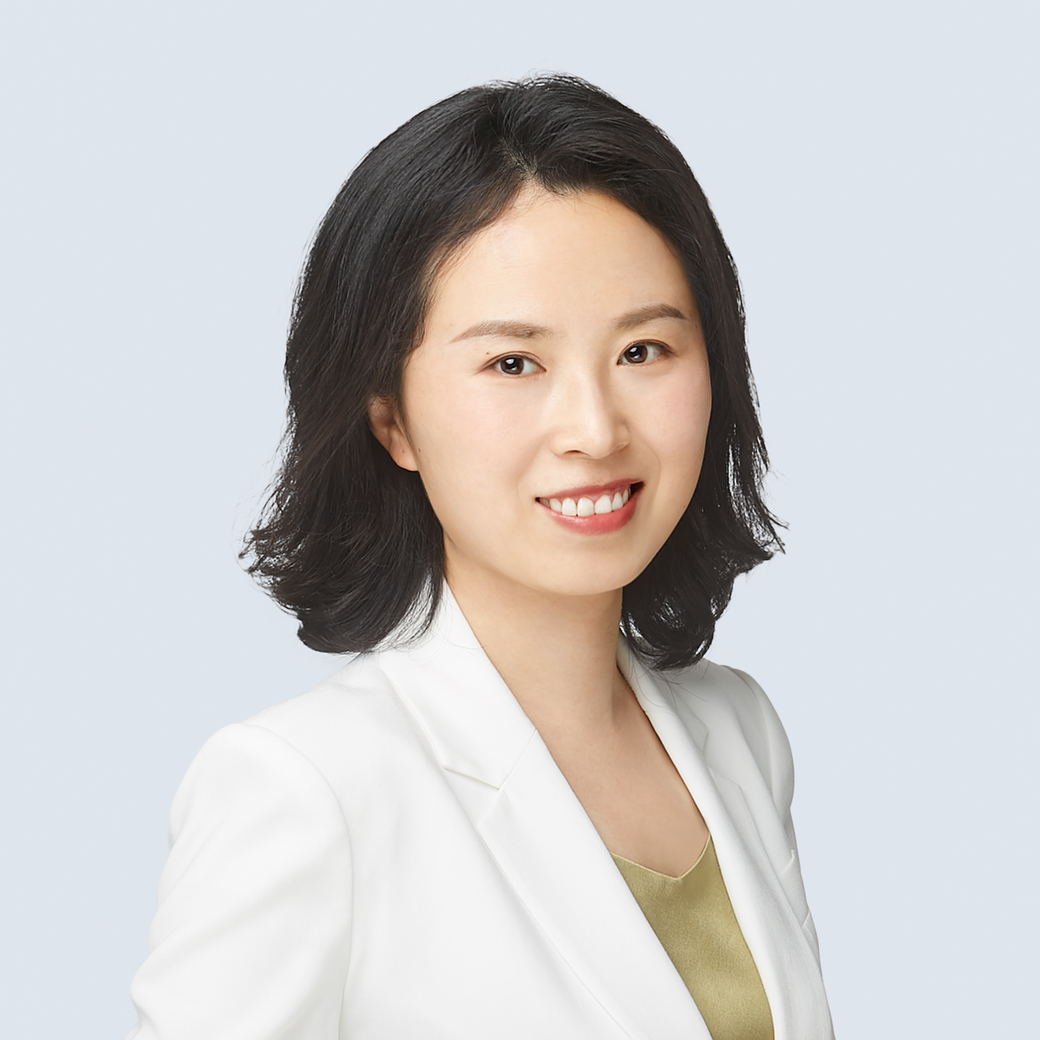 巩云静