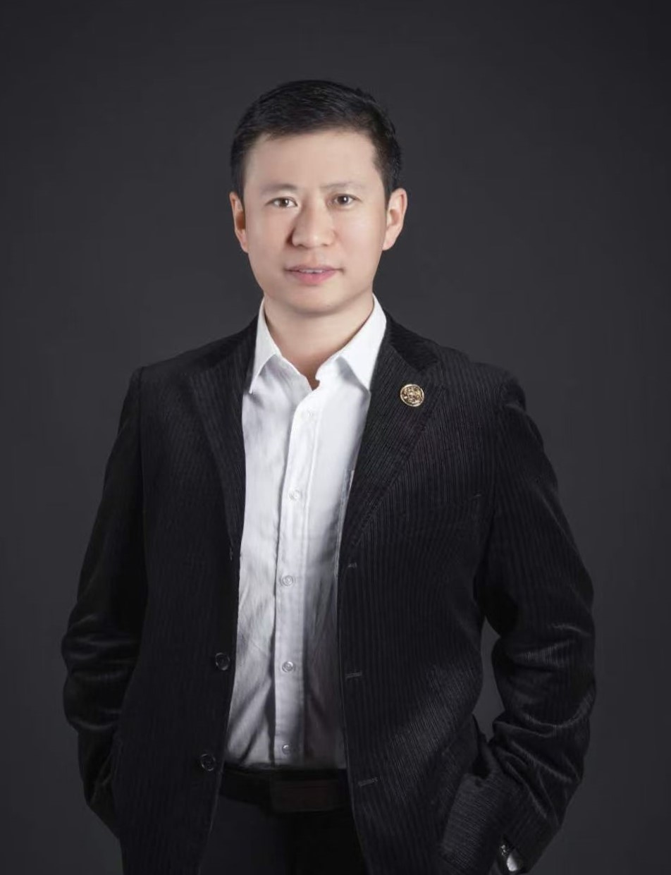 张磊