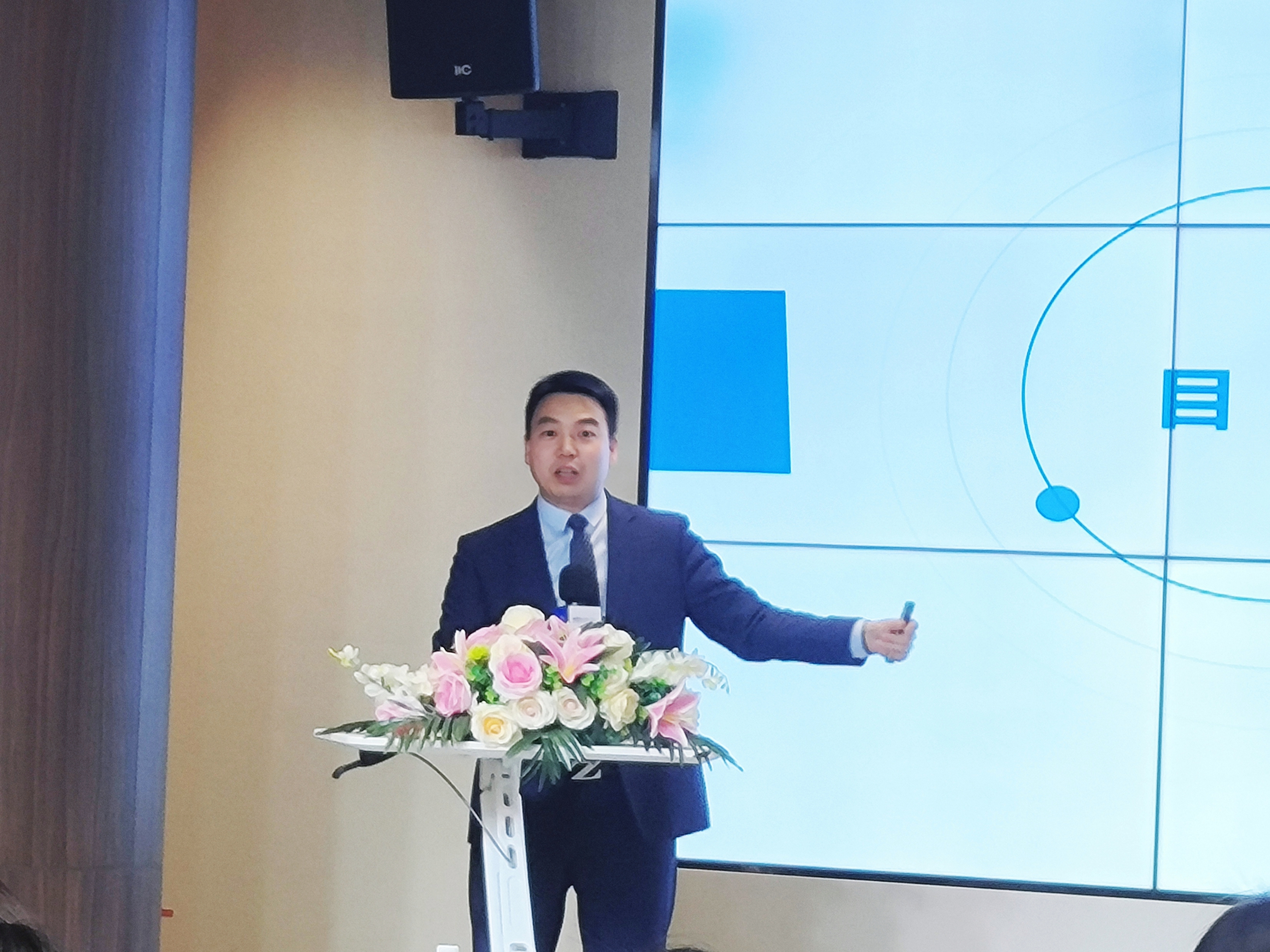 赵礼杰.jpg