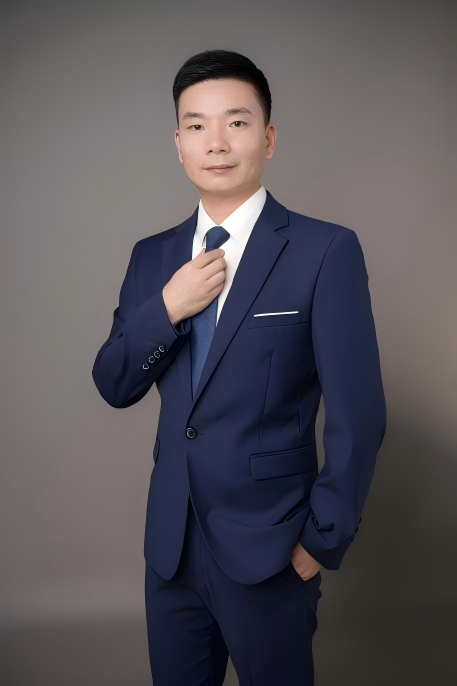 李超