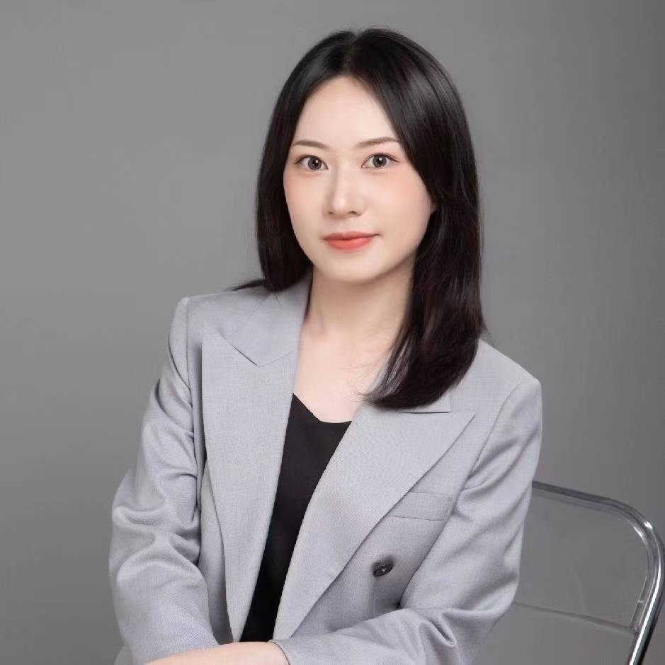 黄炜