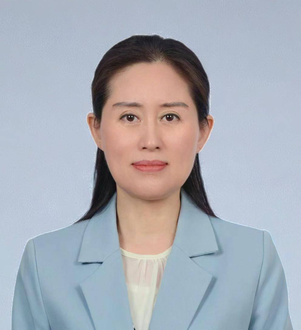 ​张静煜